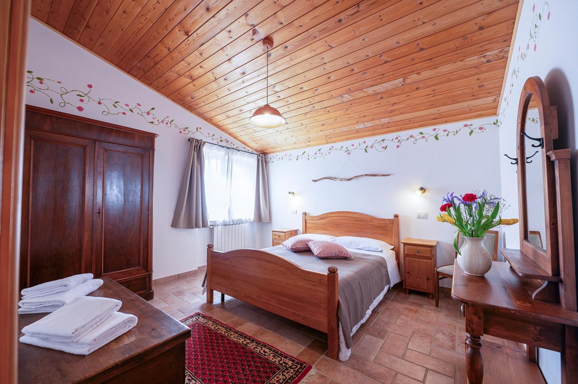 Agriturismo Fattoria Walden Ficulle Ngoại thất bức ảnh